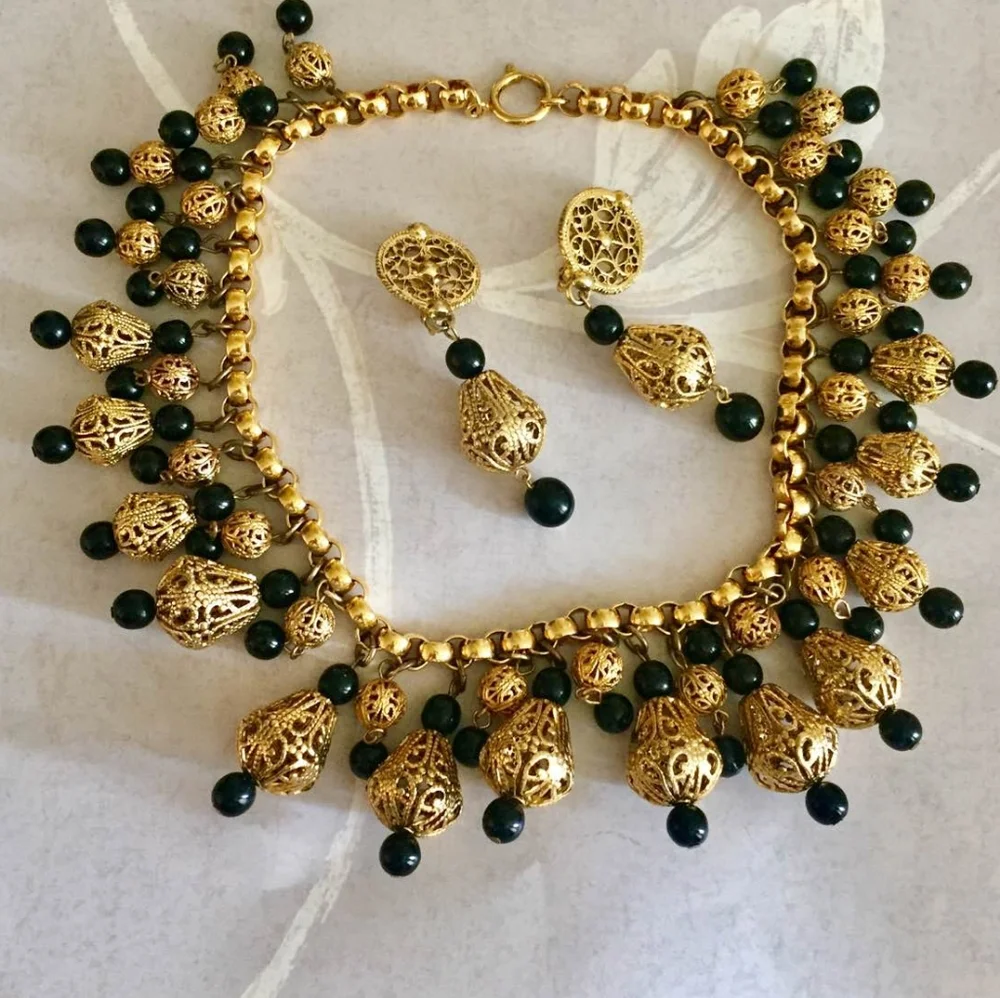 Vintage  Les Bernard Necklace Earrings Set filigree motif - Picture 2 of 4